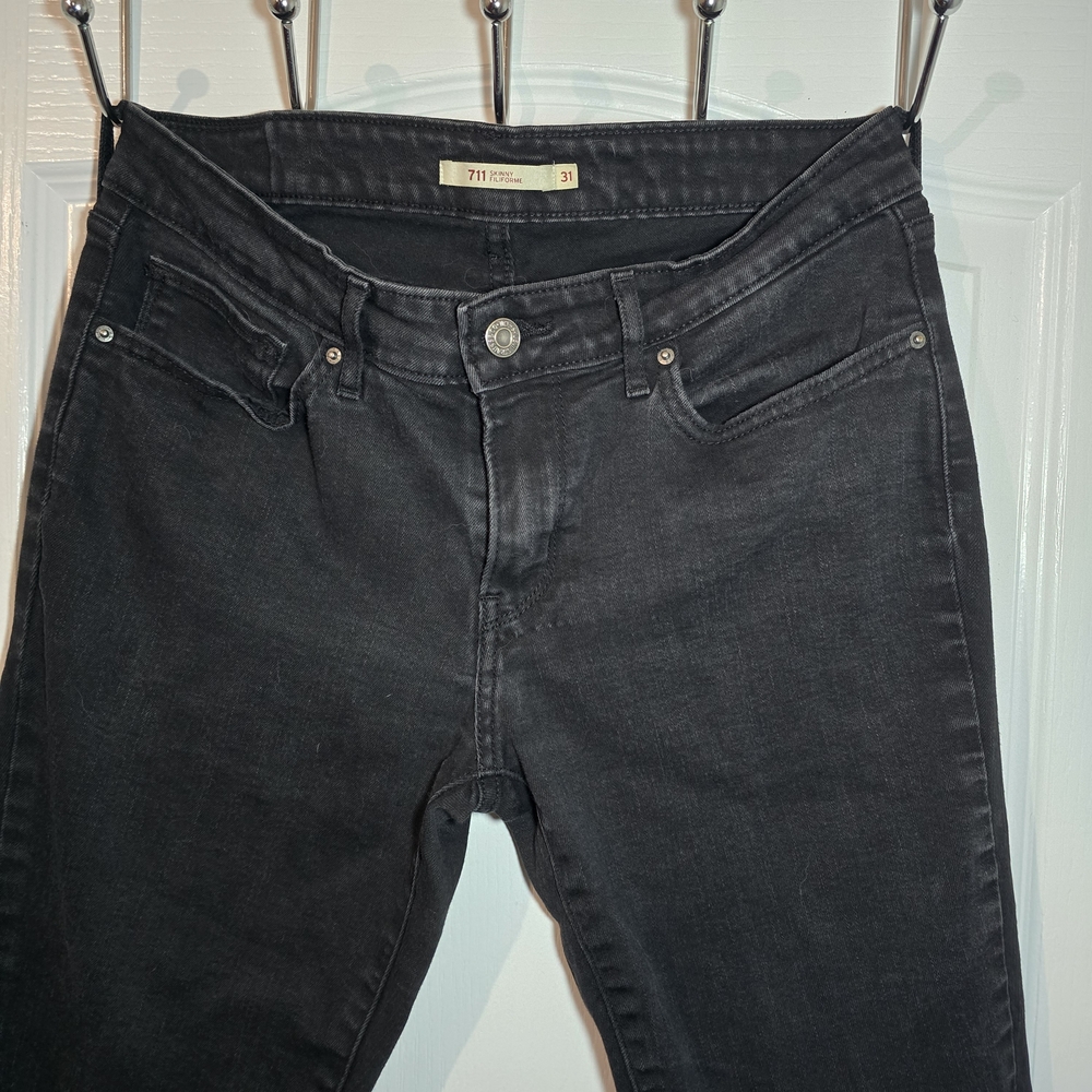 Levi's Women's Dark Gray Skinny Jeans